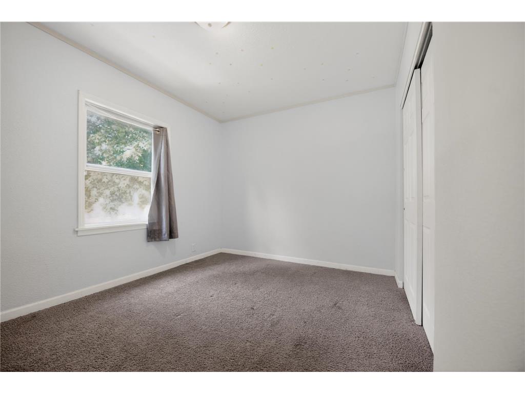 259 20th Avenue S South Saint Paul MN 55075 7080050 image16