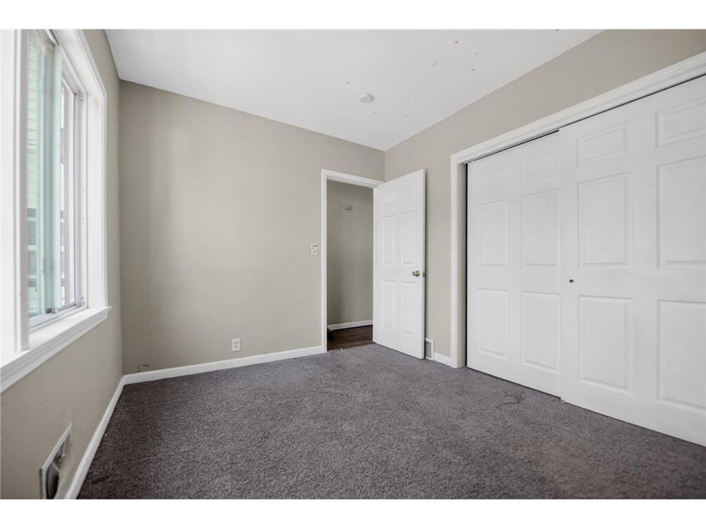 259 20th Avenue S South Saint Paul MN 55075 7080050 image18