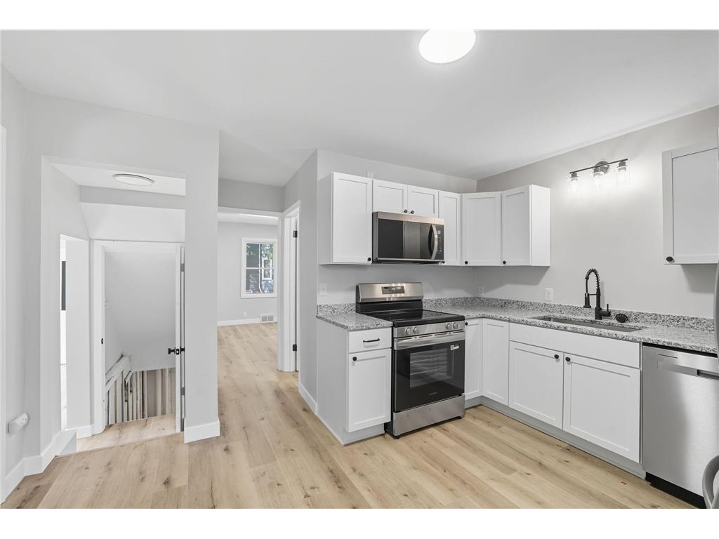 259 Cossairt Avenue W Eden Valley MN 55329 6794097 image15