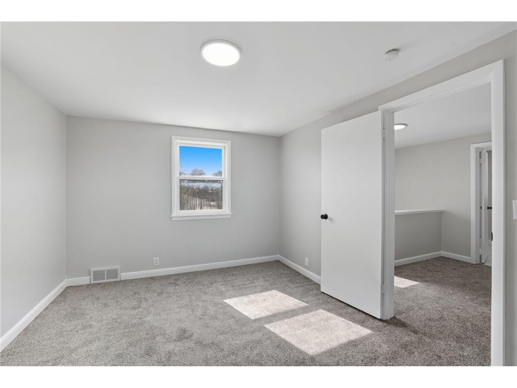 259 Cossairt Avenue W Eden Valley MN 55329 6794097 image19