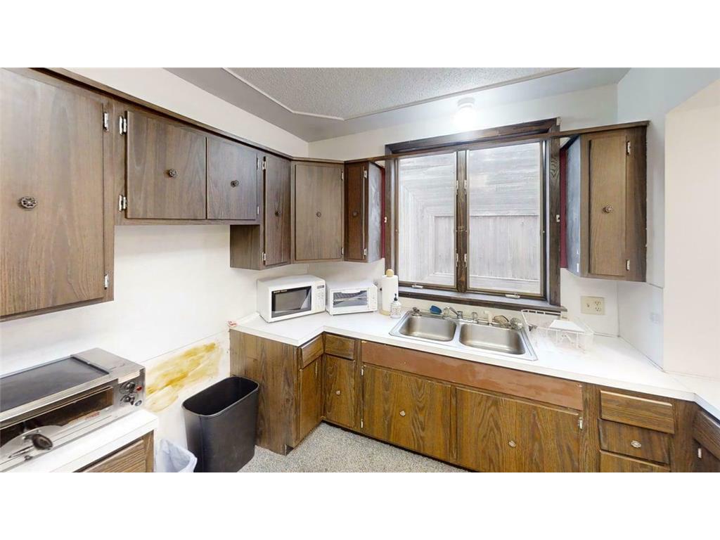 259 University Avenue W Saint Paul MN 55103 6803952 image16