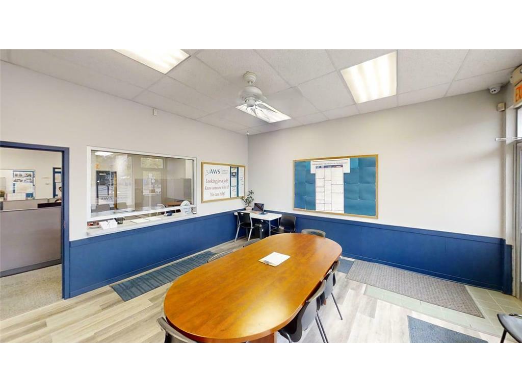 259 University Avenue W Saint Paul MN 55103 7079483 image5