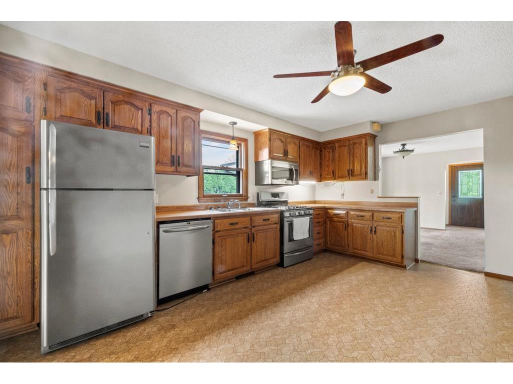 2591 Carver Avenue E Maplewood MN 55119 6702970 image15