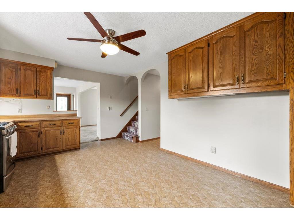 2591 Carver Avenue E Maplewood MN 55119 6702970 image20