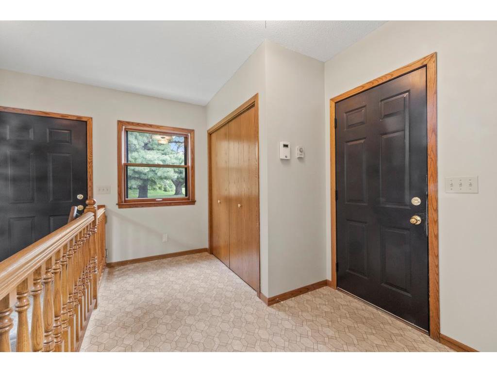 2591 Carver Avenue E Maplewood MN 55119 6702970 image21