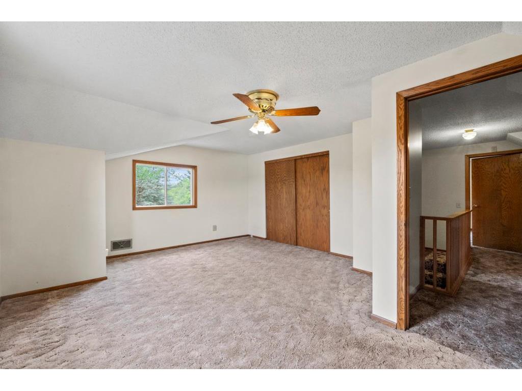 2591 Carver Avenue E Maplewood MN 55119 6702970 image22