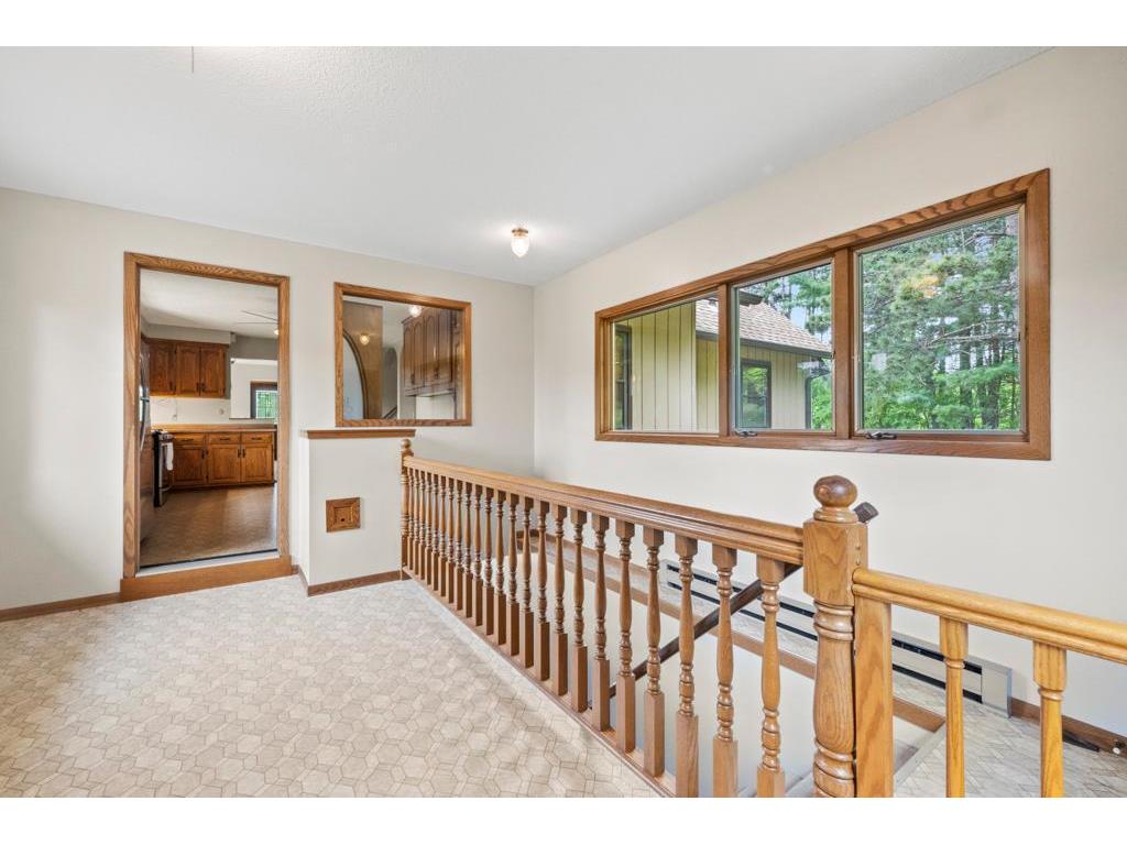 2591 Carver Avenue E Maplewood MN 55119 6702970 image27