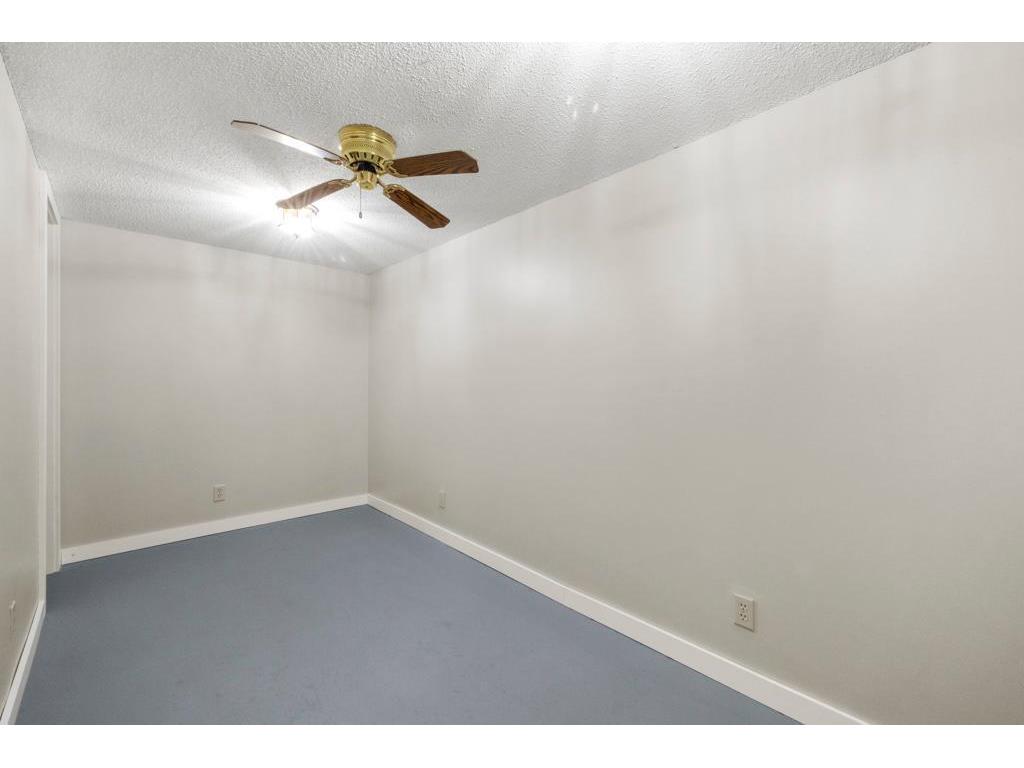 2591 Carver Avenue E Maplewood MN 55119 6702970 image38