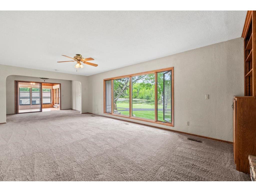 2591 Carver Avenue E Maplewood MN 55119 6702970 image8