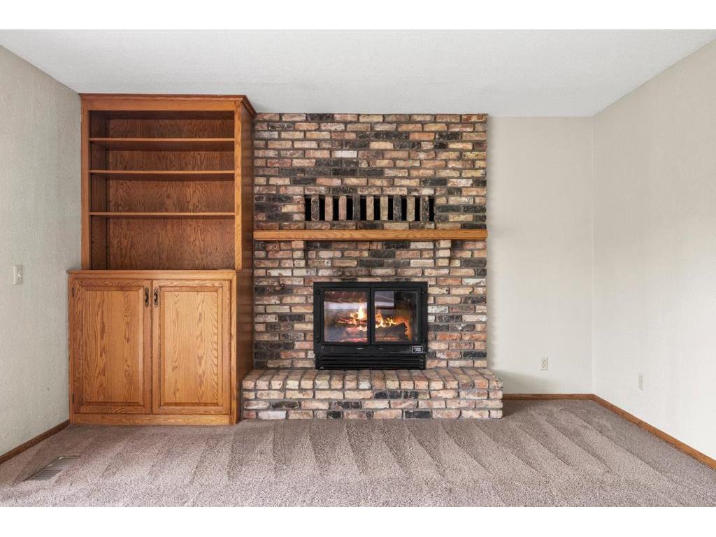 2591 Carver Avenue E Maplewood MN 55119 6702970 image9