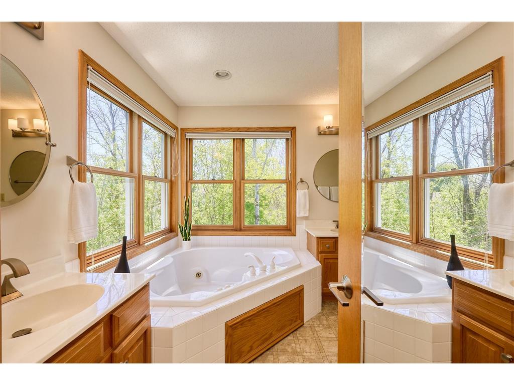2592 Blue Bill Circle White Bear Twp MN 55110 7070936 image20