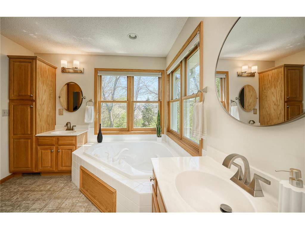 2592 Blue Bill Circle White Bear Twp MN 55110 7070936 image21