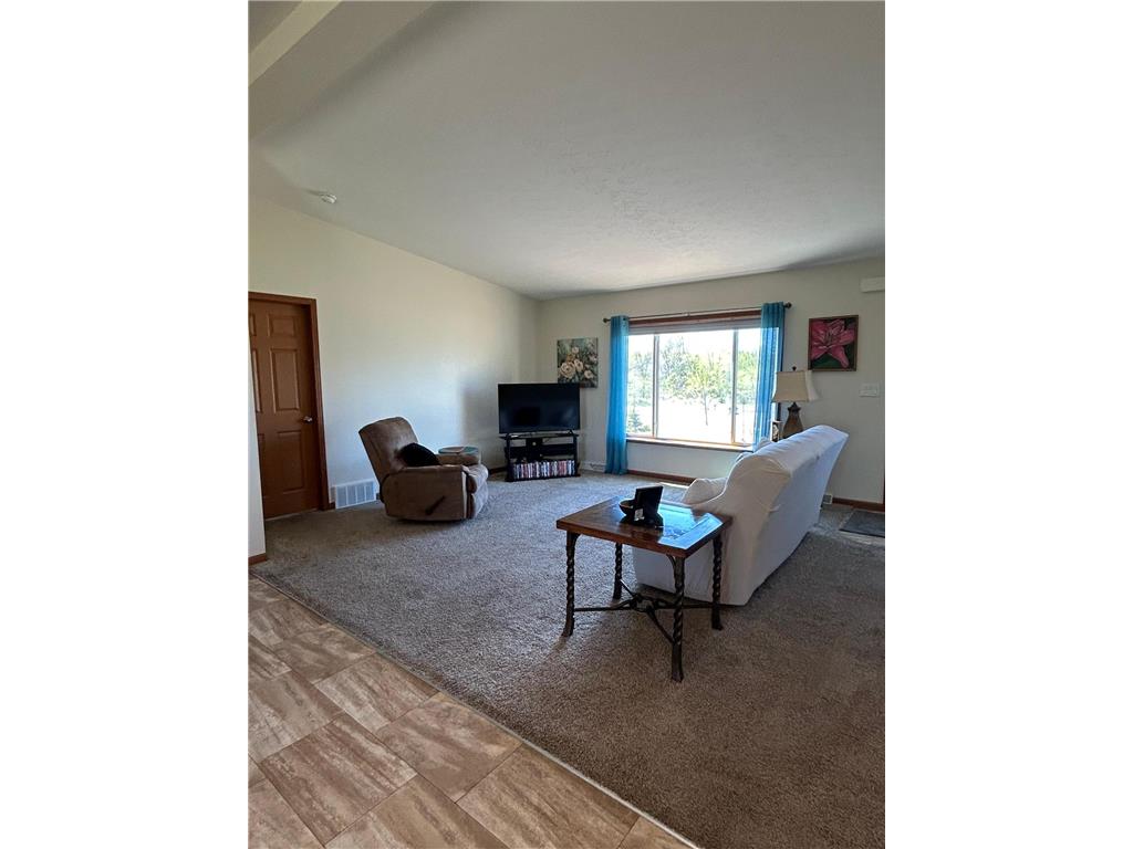 25921 103rd Street NW Livonia Twp MN 55398 7070998 image10