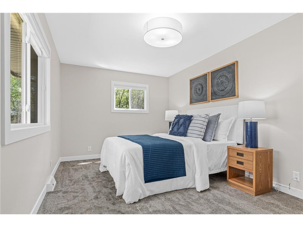 2593 Germain Street N Maplewood MN 55109 7092490 image11