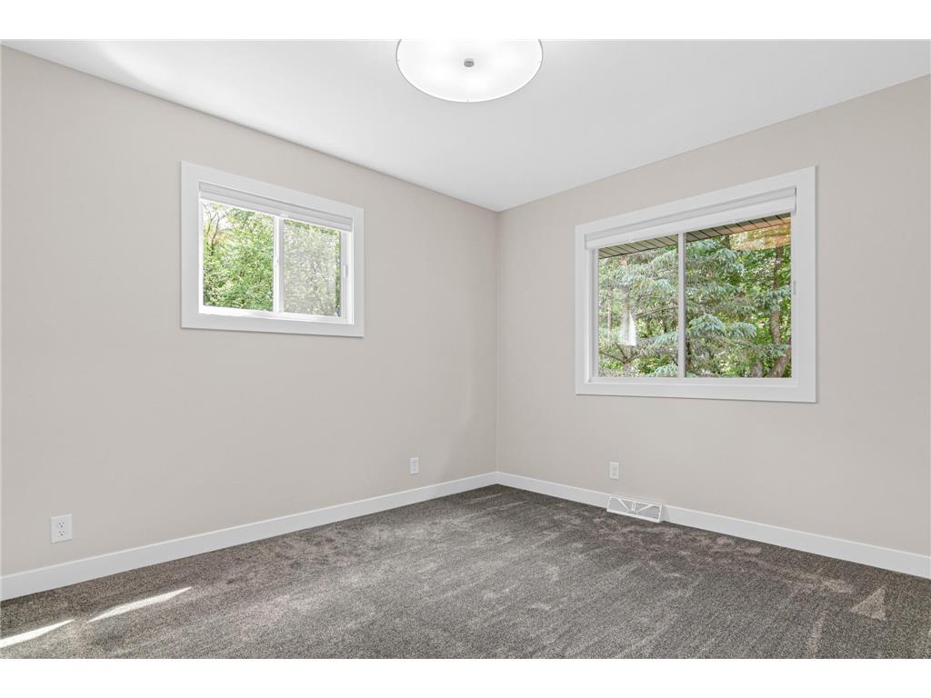 2593 Germain Street N Maplewood MN 55109 7092490 image12