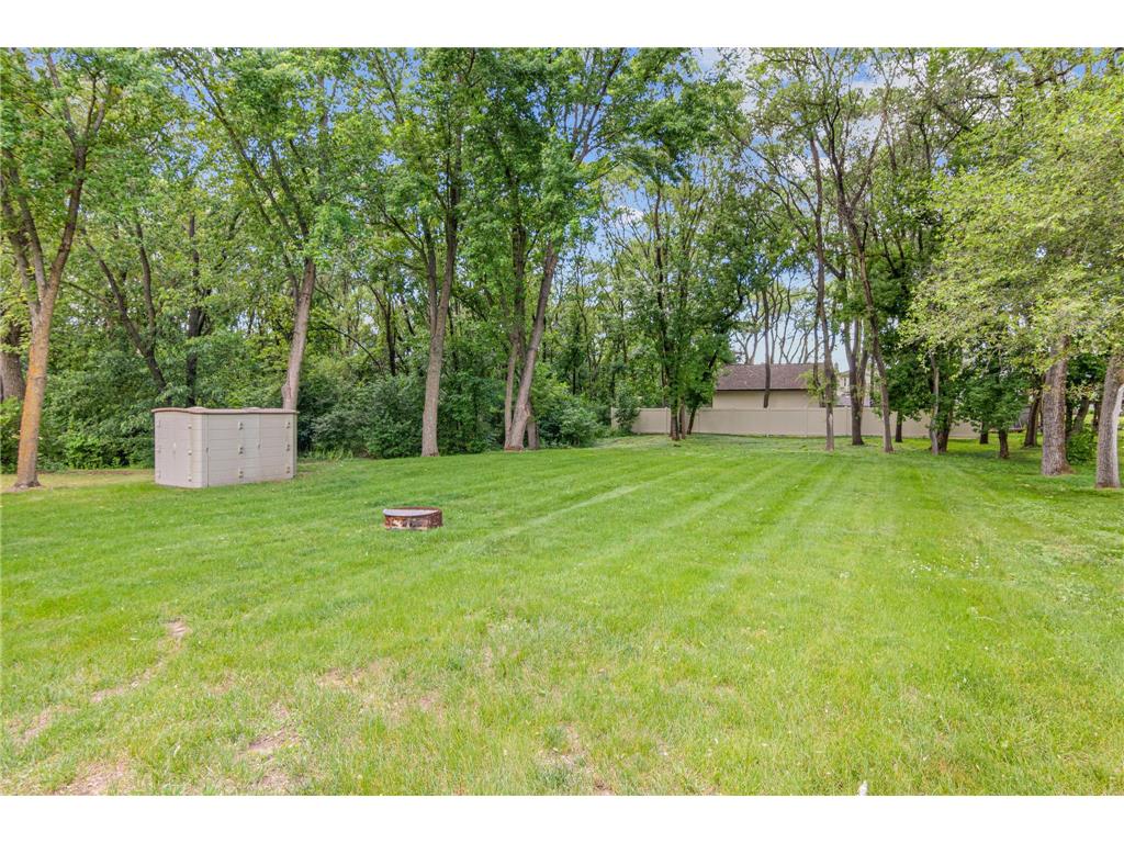 2593 Germain Street N Maplewood MN 55109 7092490 image28