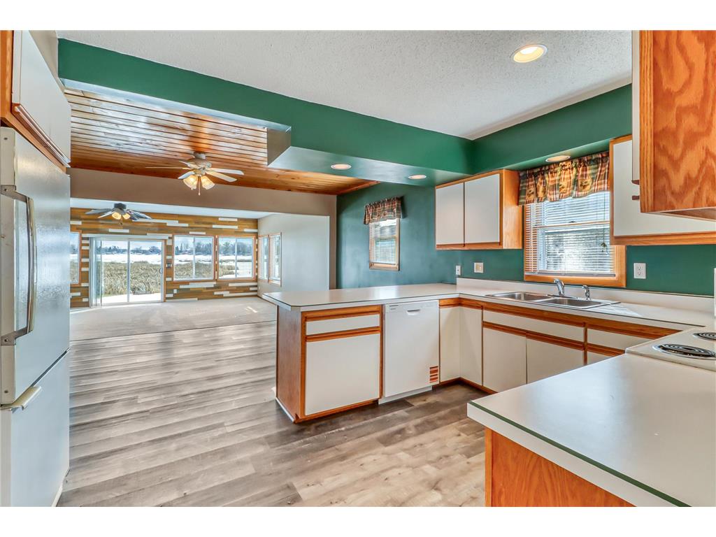 25934 Brolin Beach Road Detroit Twp MN 56501 - Floyd Lake 7038267 image15