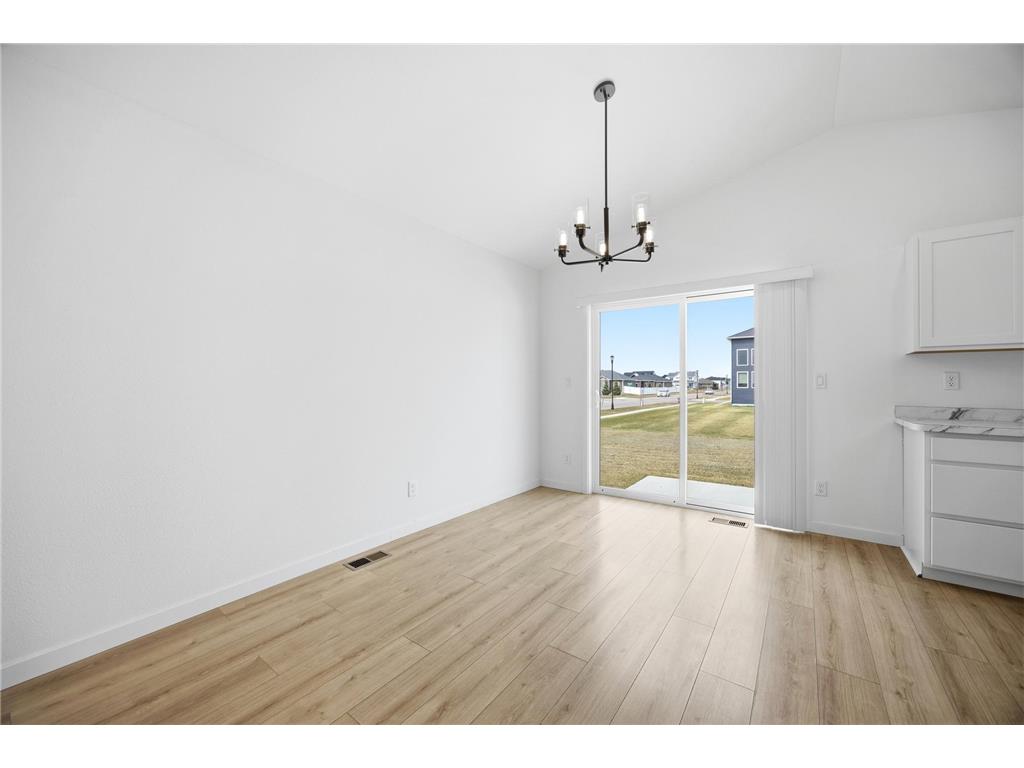2595 72 Avenue S Fargo ND 58104 7102944 image23