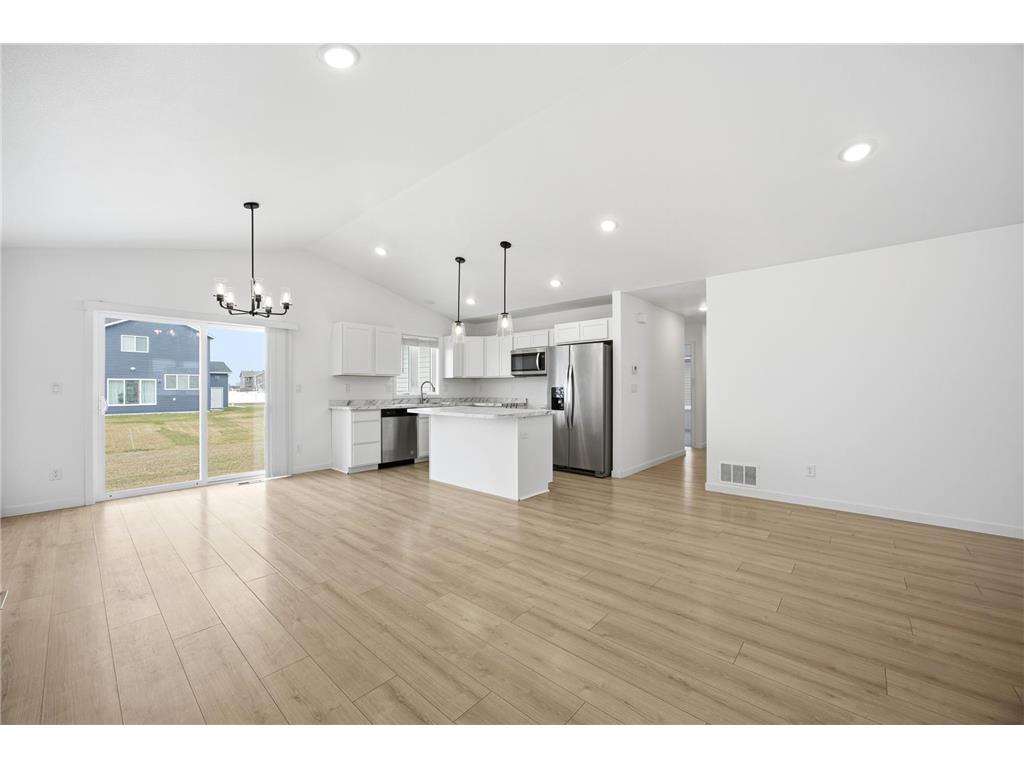 2595 72 Avenue S Fargo ND 58104 7102944 image25