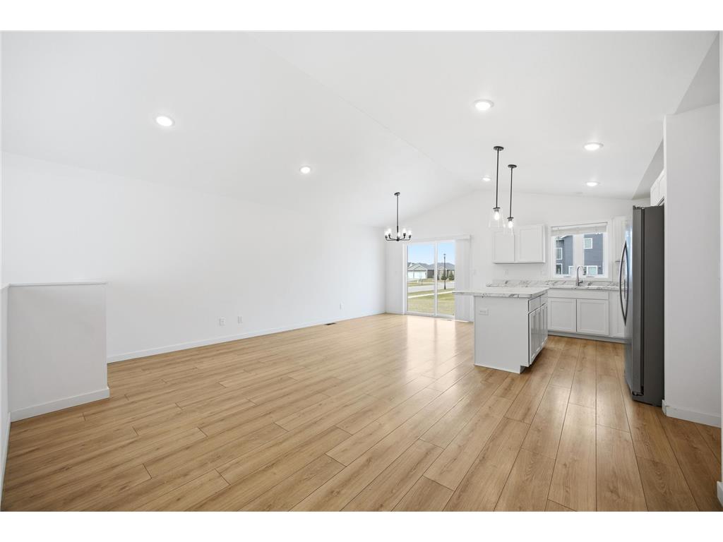 2595 72 Avenue S Fargo ND 58104 7102944 image3