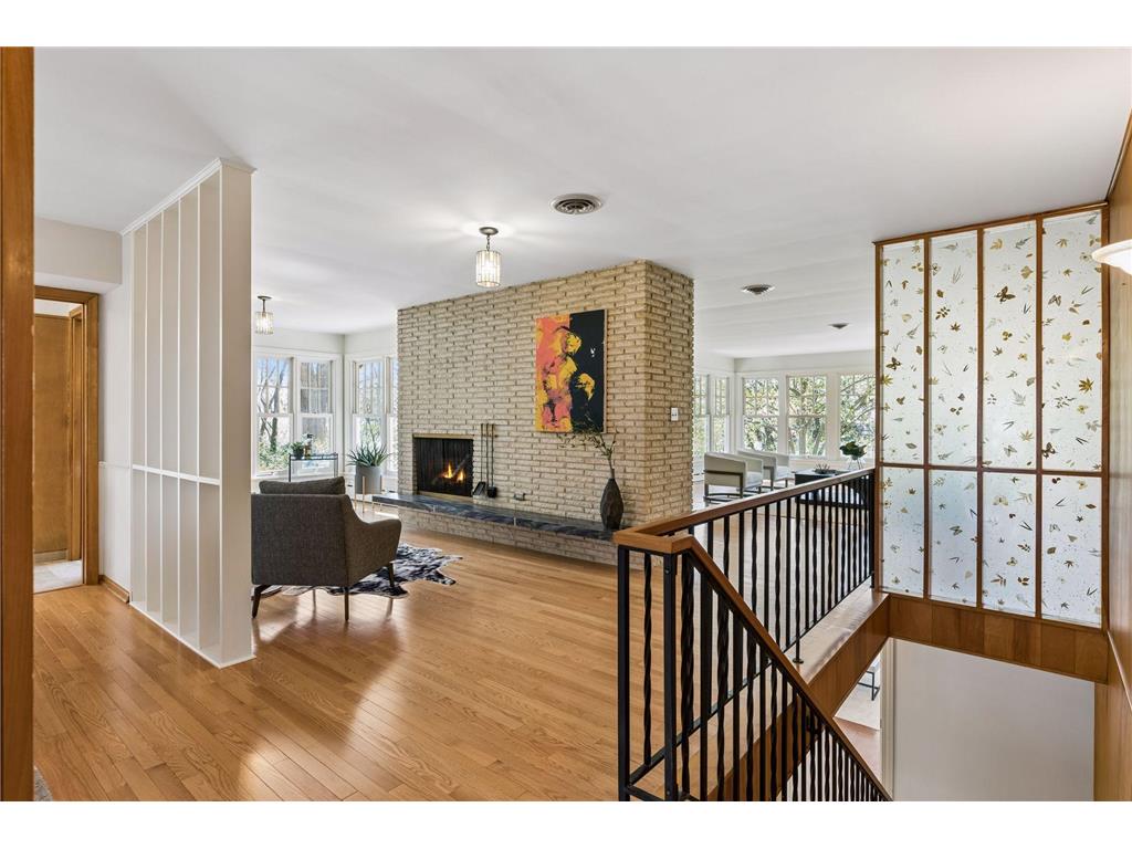 2595 Vale Crest Road Golden Valley MN 55422 - Bassett Creek 7059151 image1