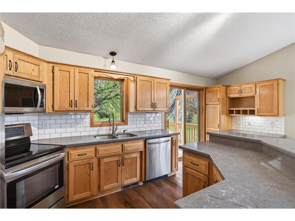 25955 Glen Oak Drive Wyoming MN 55092 7013427 image19