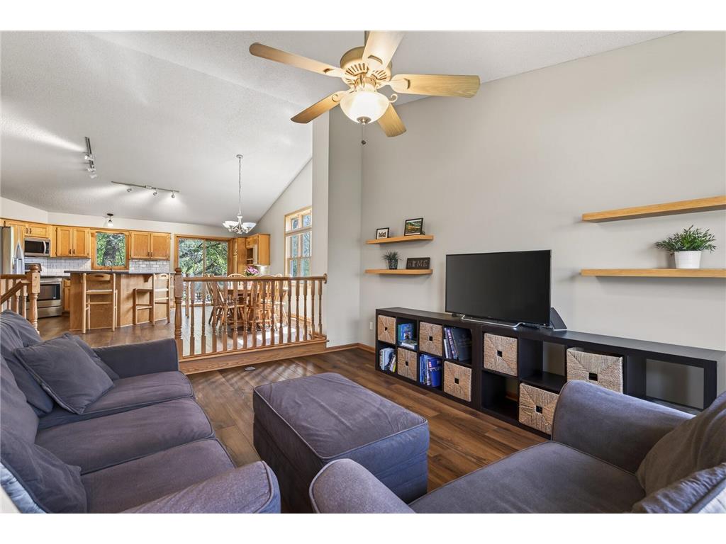 25955 Glen Oak Drive Wyoming MN 55092 7013427 image24