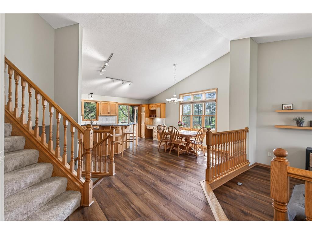 25955 Glen Oak Drive Wyoming MN 55092 7013427 image6