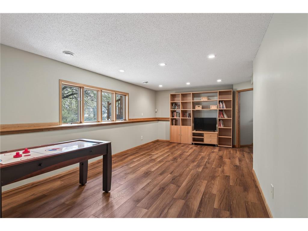 25955 Glen Oak Drive Wyoming MN 55092 7013427 image9