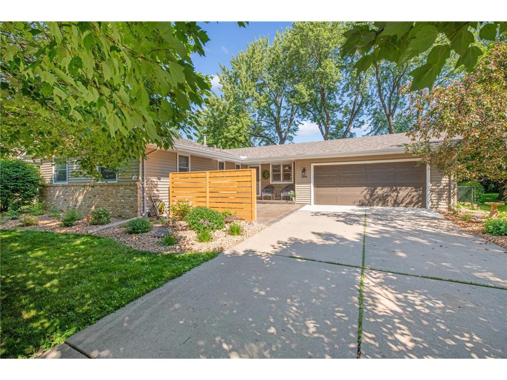 2596 17th Street NW, New Brighton, MN, 55112 MLS 6253126 Edina Realty