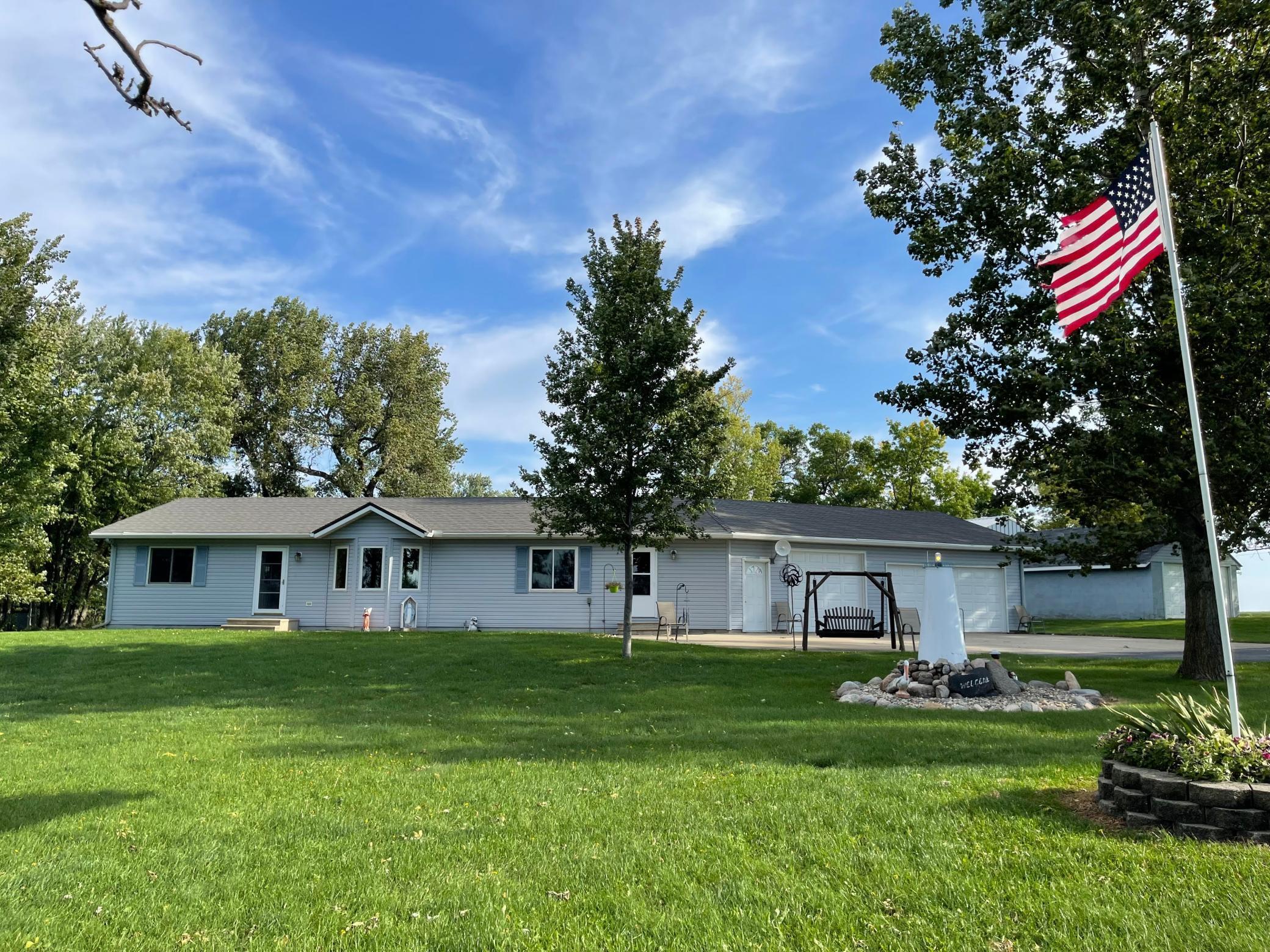 2596 201st Street Currie MN 56123 6161151 image1
