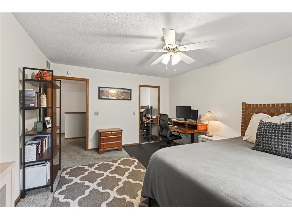 2597 Bedford Court #27 Mendota Heights MN 55120 7104914 image16