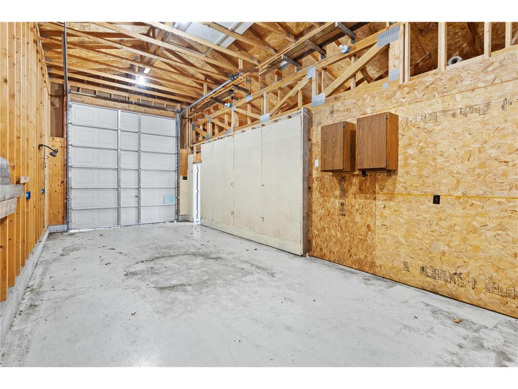 2597 Burke Avenue E North Saint Paul MN 55109 7006163 image31