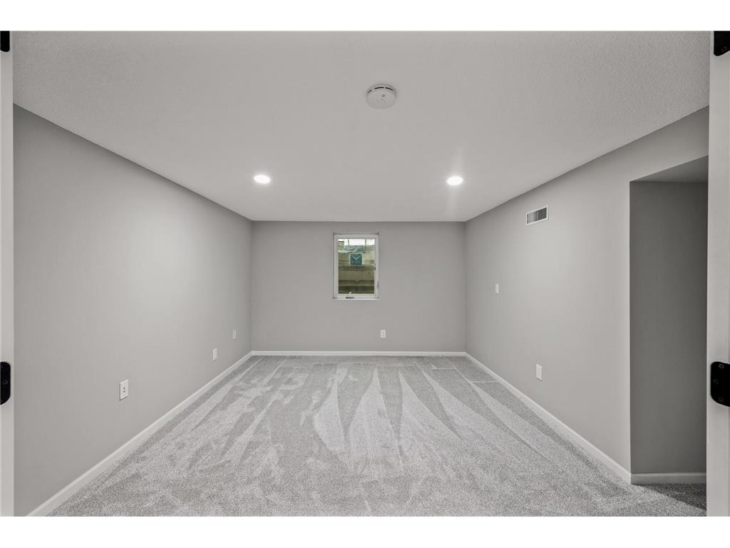 25985 Smithtown Road Shorewood MN 55331 7013570 image78