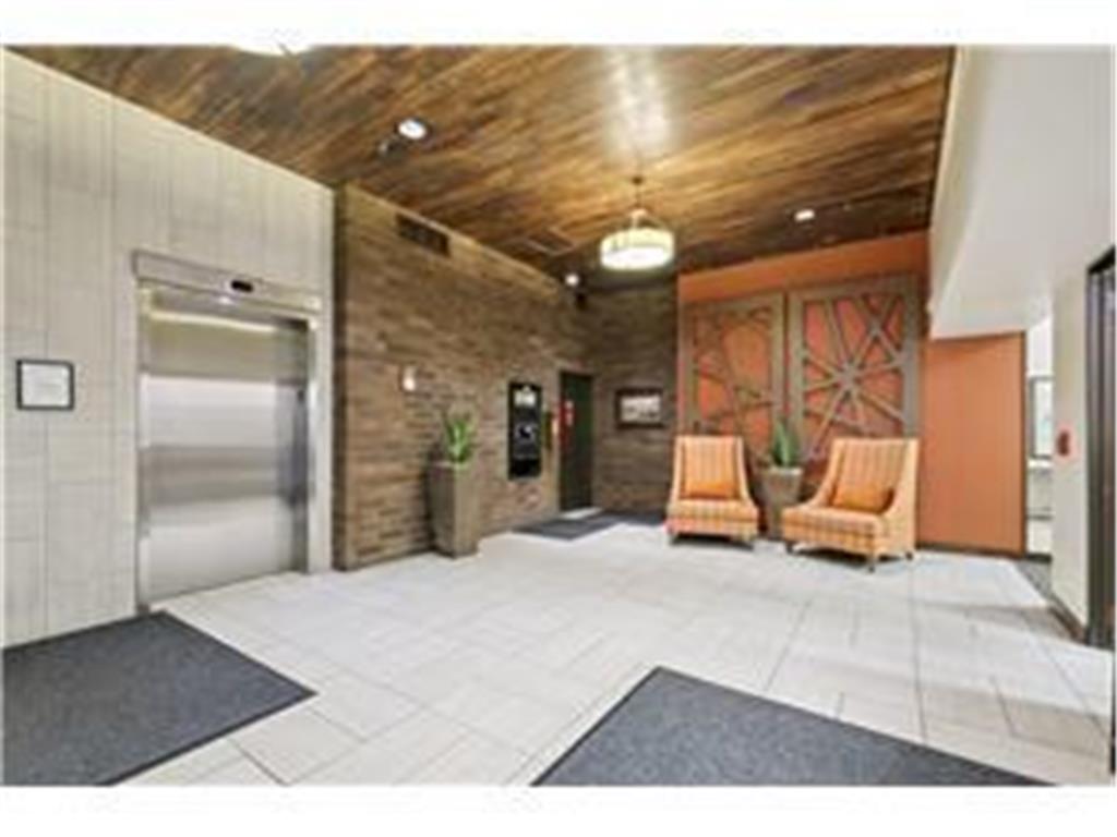 26 10th Street W #1005 Saint Paul MN 55102 7036663 image24