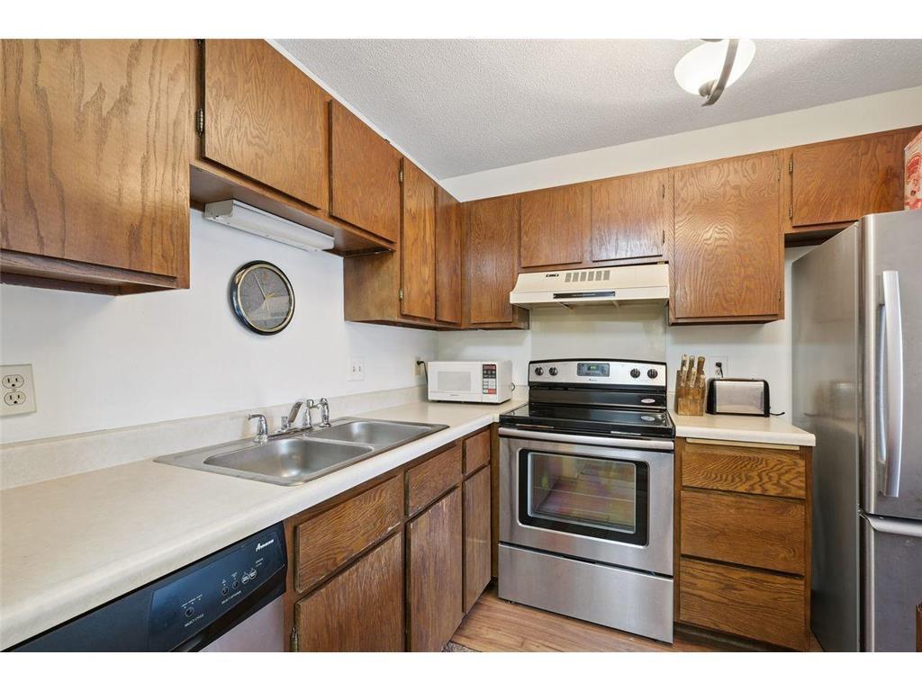 26 10th Street W #1005 Saint Paul MN 55102 7036663 image4