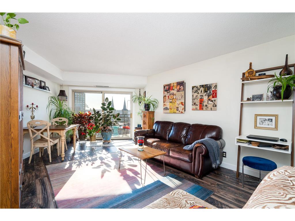 26 10th Street W #1403 Saint Paul MN 55102 6335095 image1