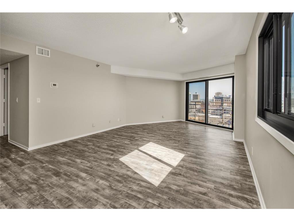 26 10th Street W #1701 Saint Paul MN 55102 6717350 image10