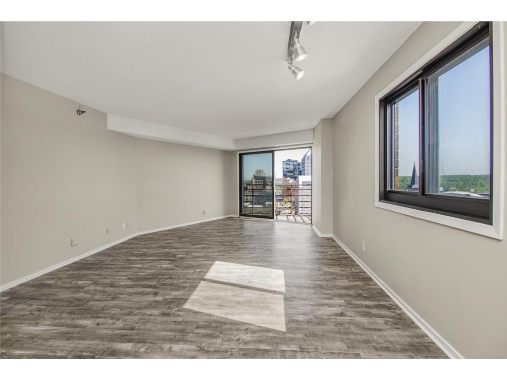 26 10th Street W #1701 Saint Paul MN 55102 6717350 image19