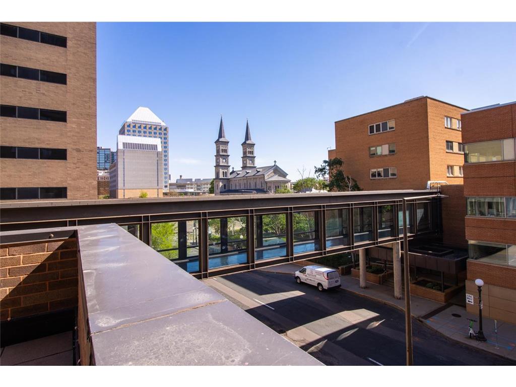 26 10th Street W #1701 Saint Paul MN 55102 6717350 image42
