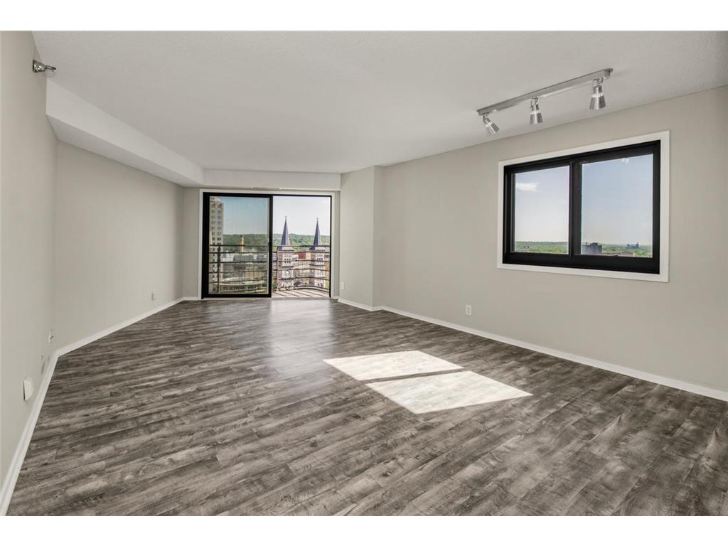 26 10th Street W #1701 Saint Paul MN 55102 6717350 image9