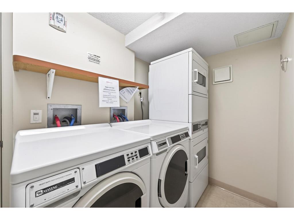 26 10th Street W #2004 Saint Paul MN 55102 7011474 image11