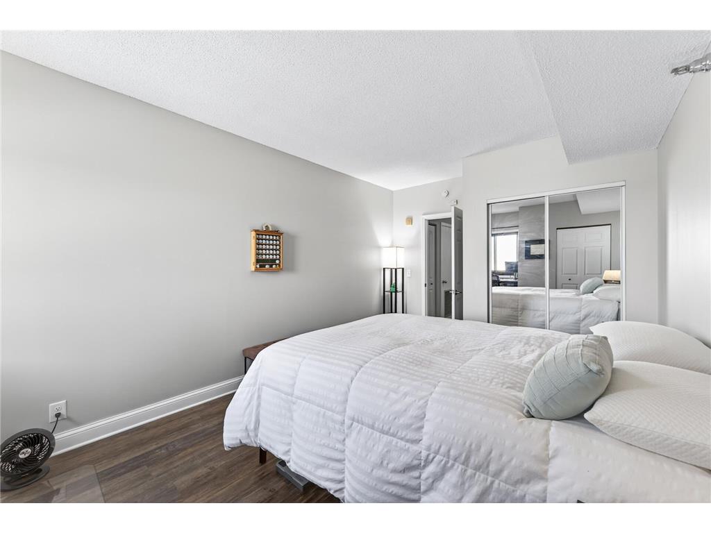 26 10th Street W #2004 Saint Paul MN 55102 7011474 image9