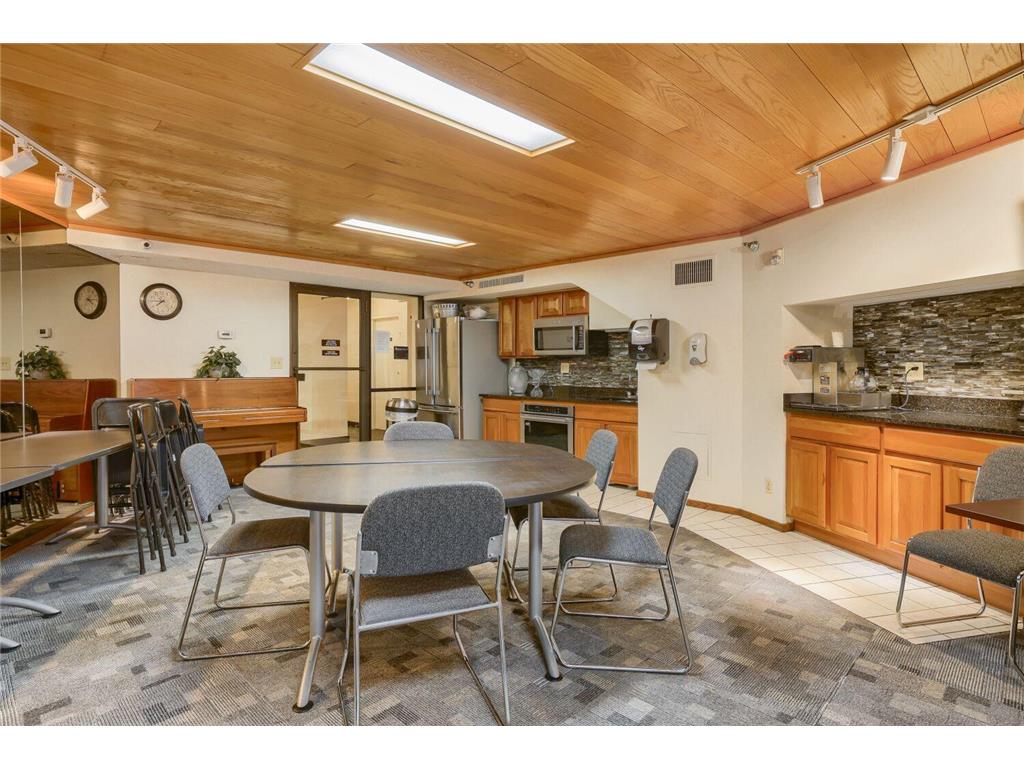 26 10th Street W #302 Saint Paul MN 55102 7027602 image15
