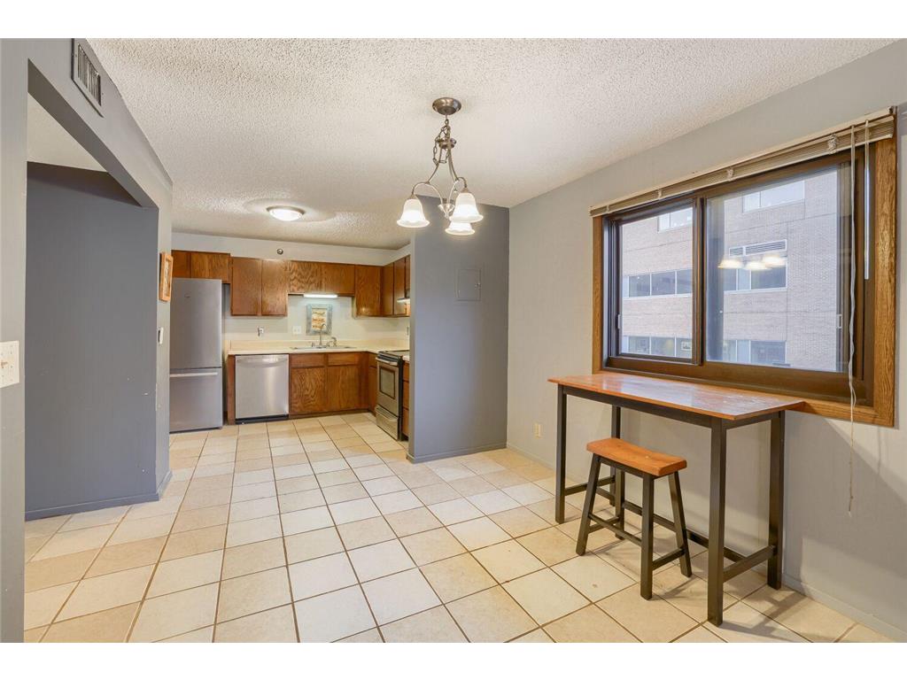 26 10th Street W #302 Saint Paul MN 55102 7027602 image2