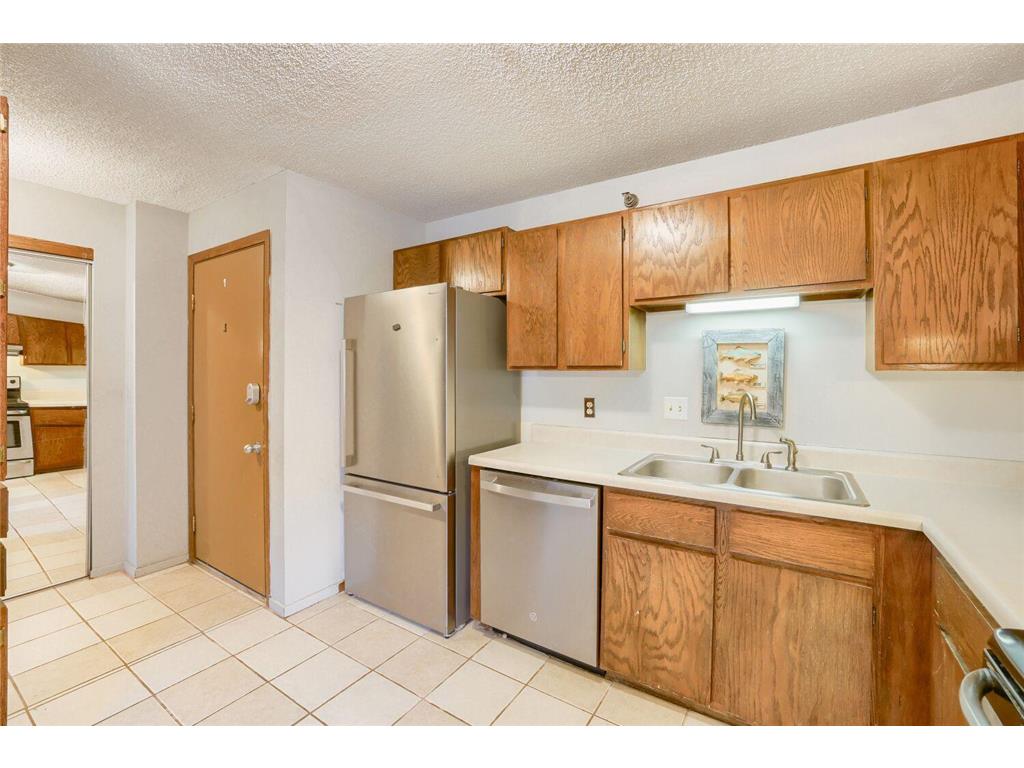 26 10th Street W #302 Saint Paul MN 55102 7027602 image7