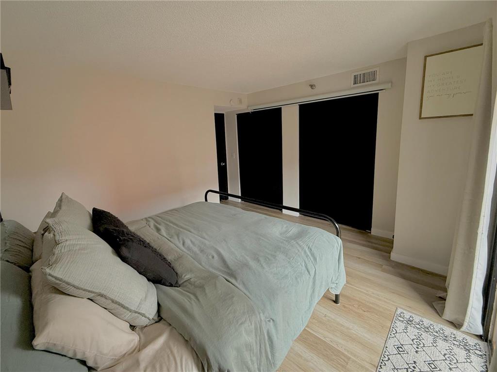 26 10th Street W #402 Saint Paul MN 55102 7087964 image7