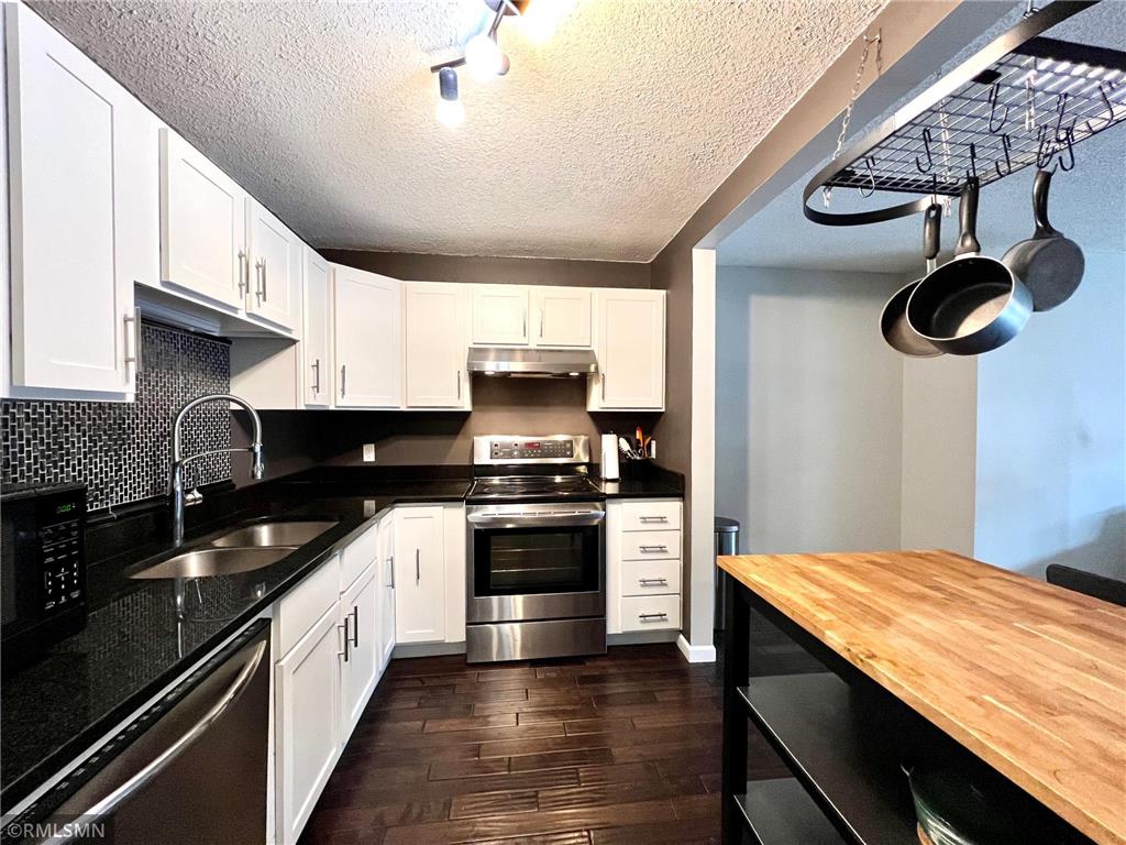 26 10th Street W #504 Saint Paul MN 55102 6400507 image1