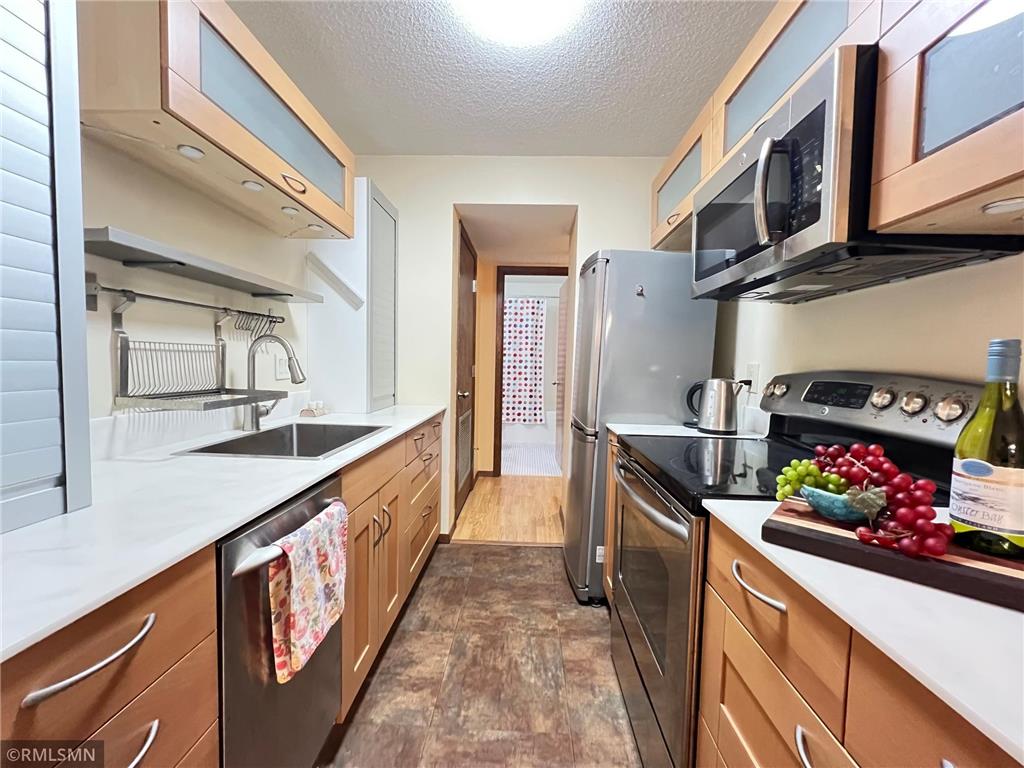26 10th Street W #607 Saint Paul MN 55102 7066335 image1