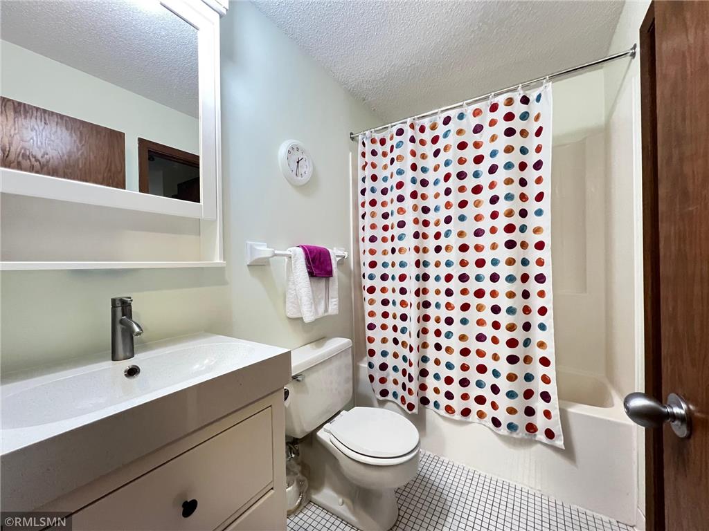 26 10th Street W #607 Saint Paul MN 55102 7066335 image15